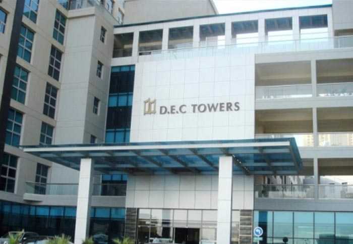 DEC Towers – Entrance